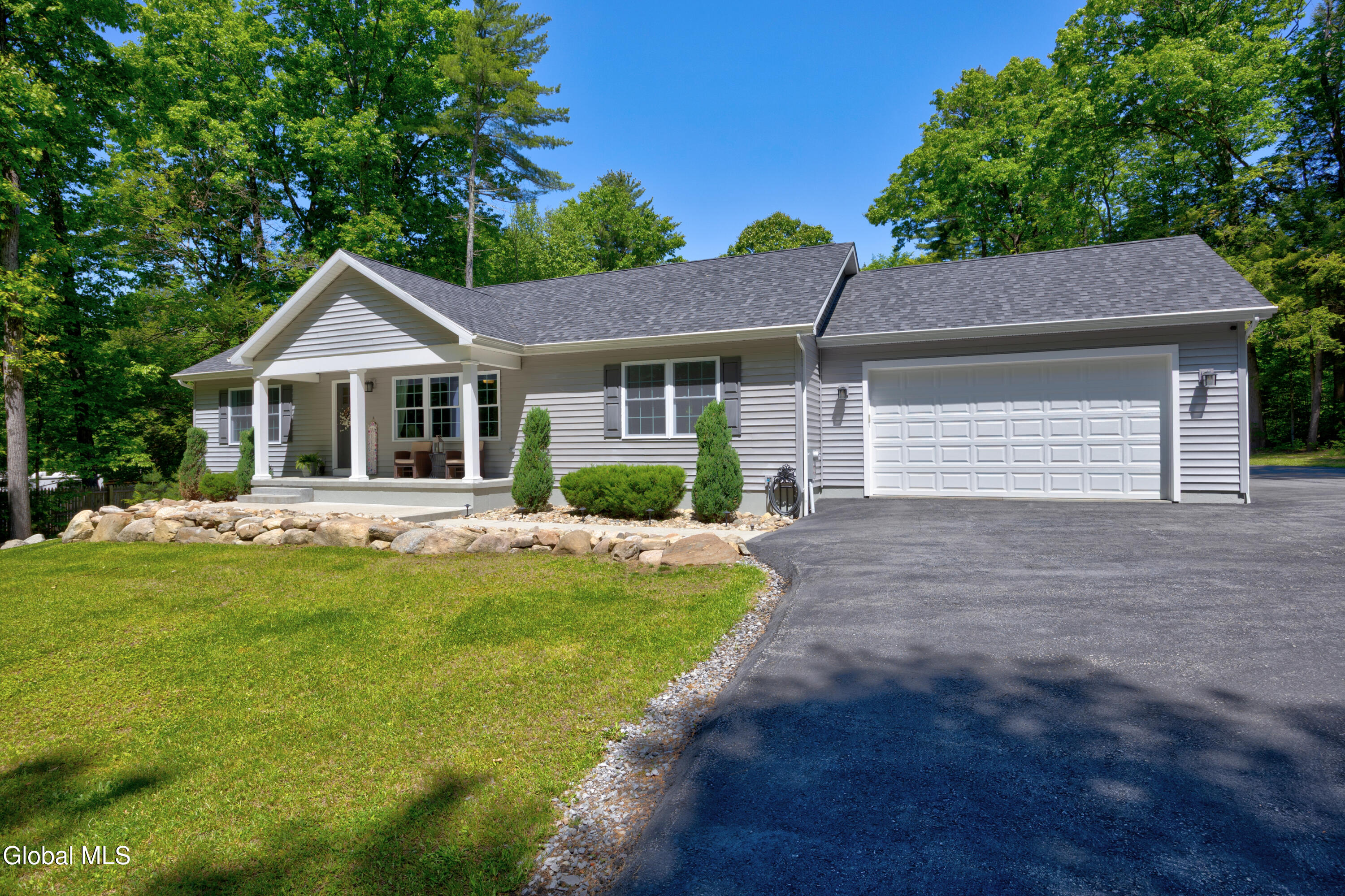 31 Griffin Road Greenfield NY 12833