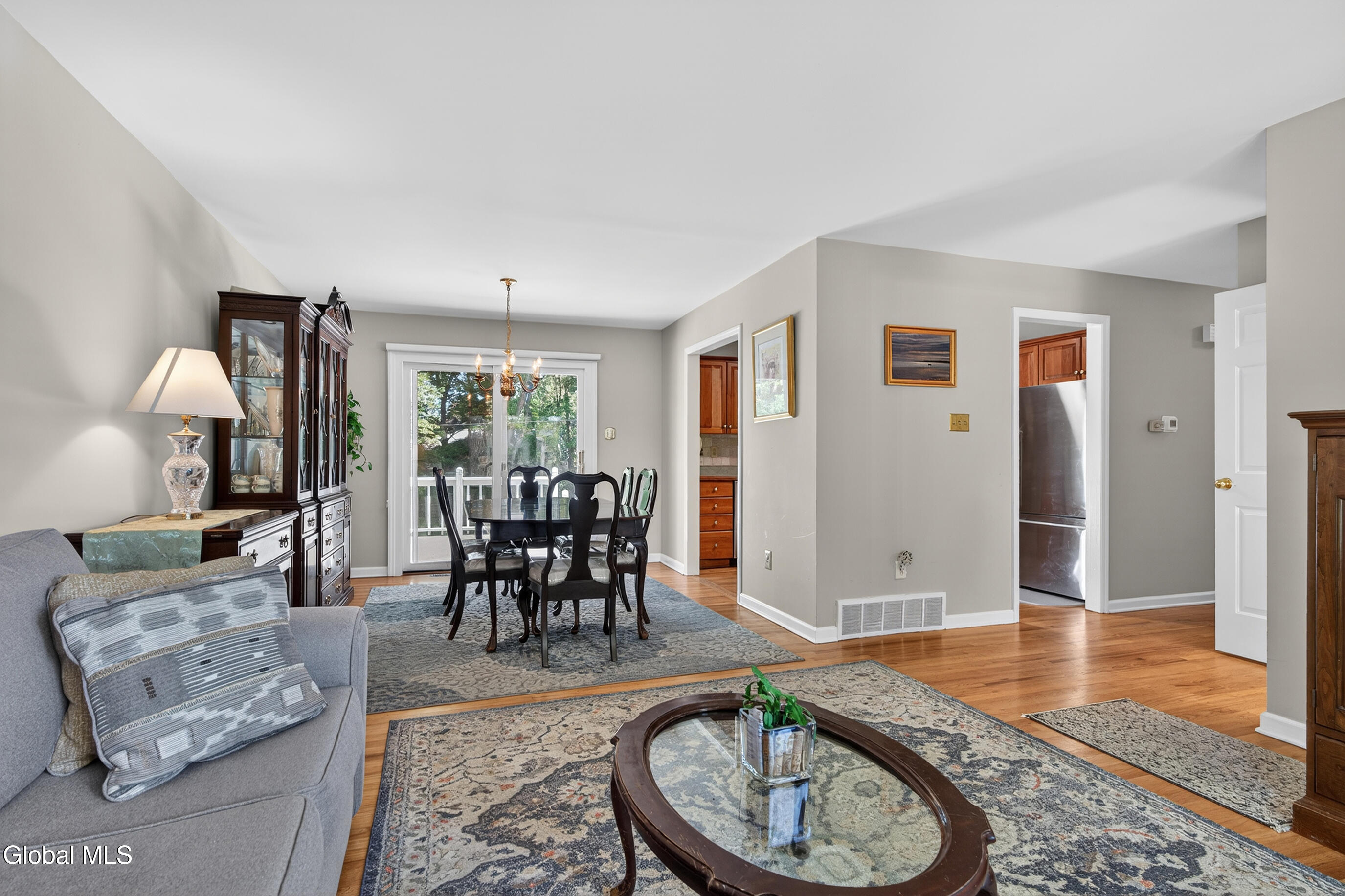 35 Comely Lane Latham NY 12110