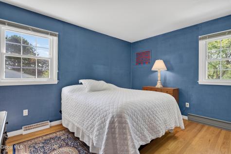 35 Comely Lane Latham NY 12110
