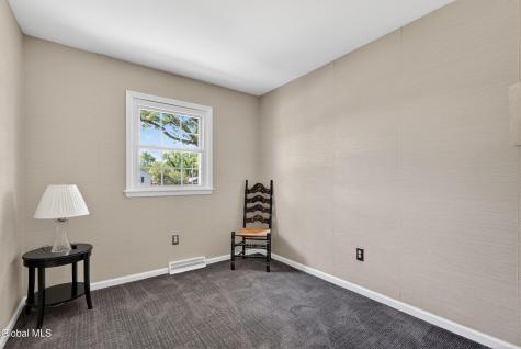 35 Comely Lane Latham NY 12110
