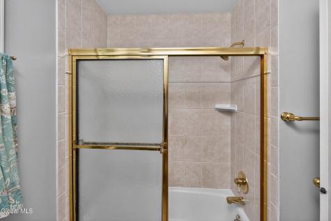 35 Comely Lane Latham NY 12110