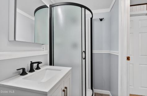 35 Comely Lane Latham NY 12110