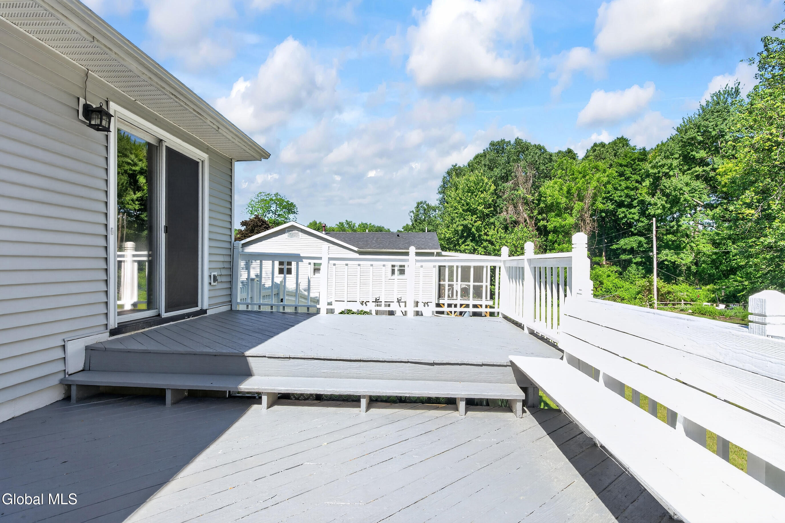35 Comely Lane Latham NY 12110