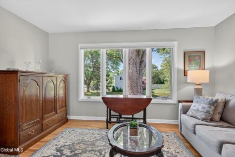 35 Comely Lane Latham NY 12110
