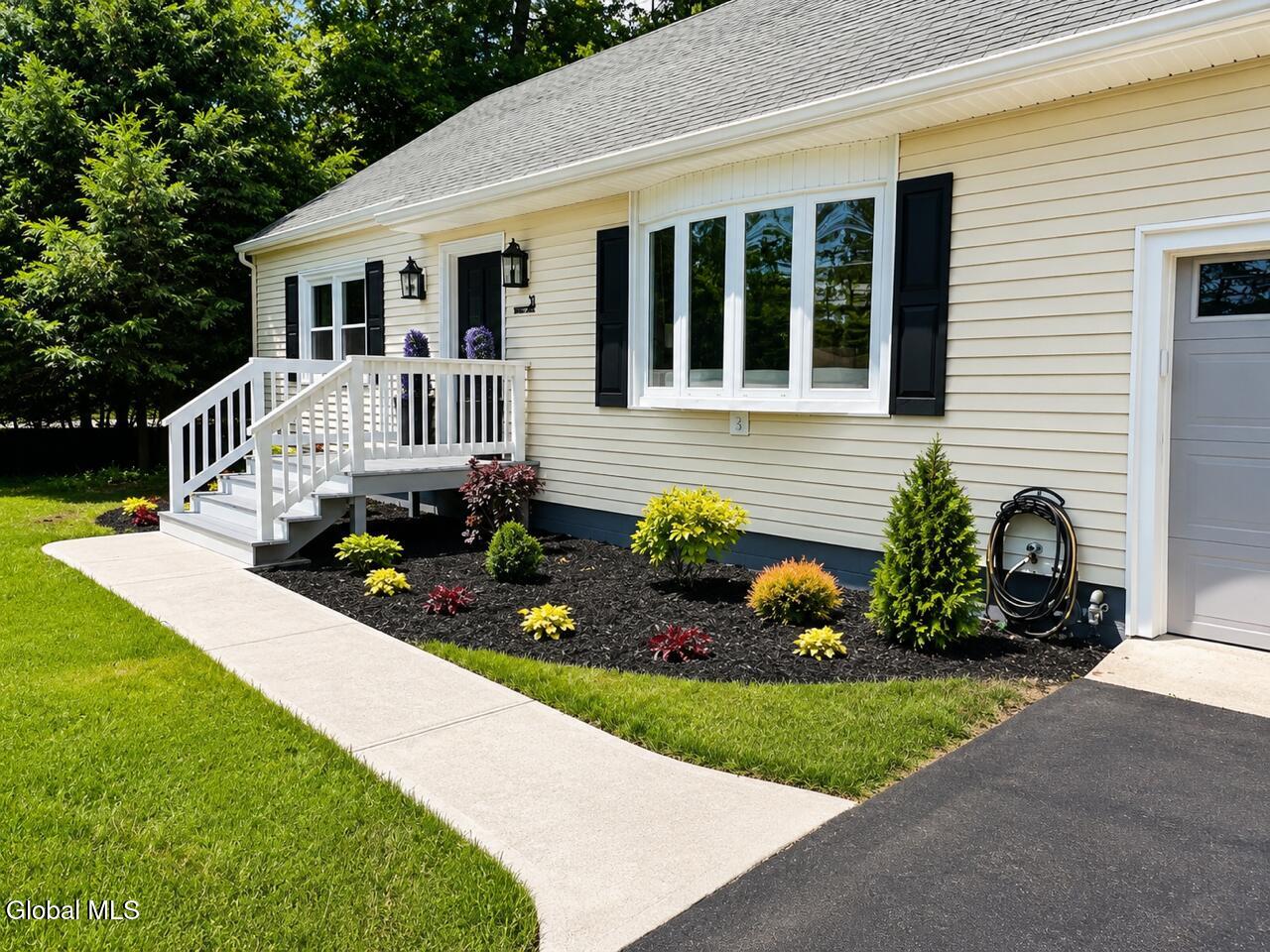 31 Arbutus Drive Queensbury NY 12804