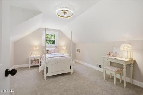 31 Arbutus Drive Queensbury NY 12804