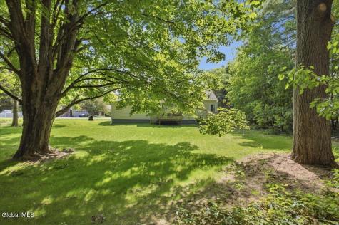 31 Arbutus Drive Queensbury NY 12804
