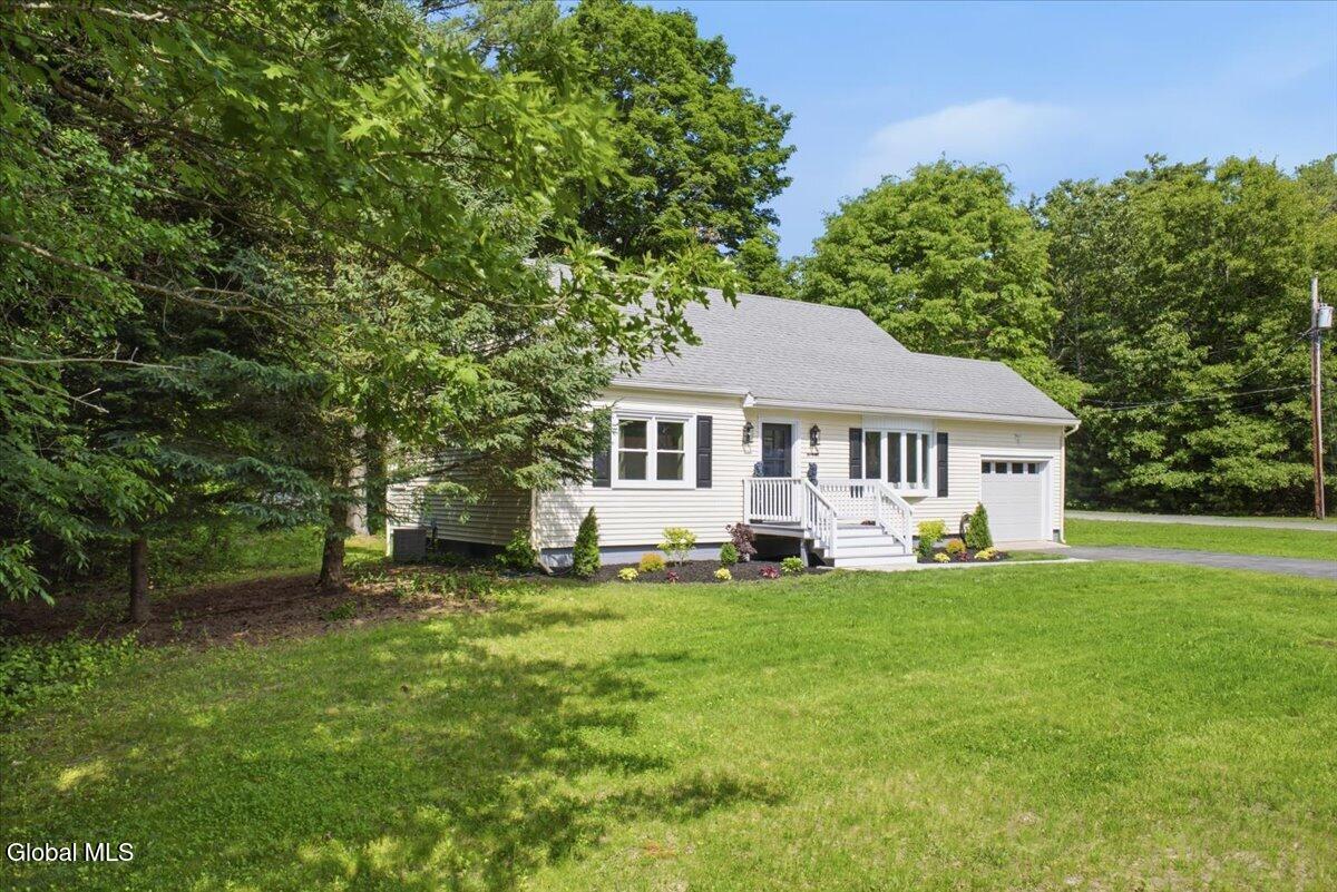 31 Arbutus Drive Queensbury NY 12804