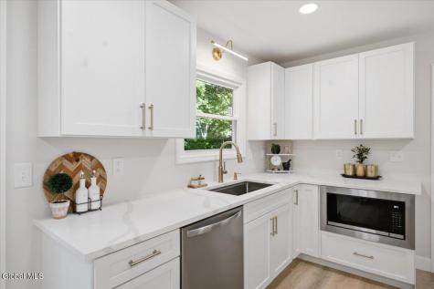 31 Arbutus Drive Queensbury NY 12804
