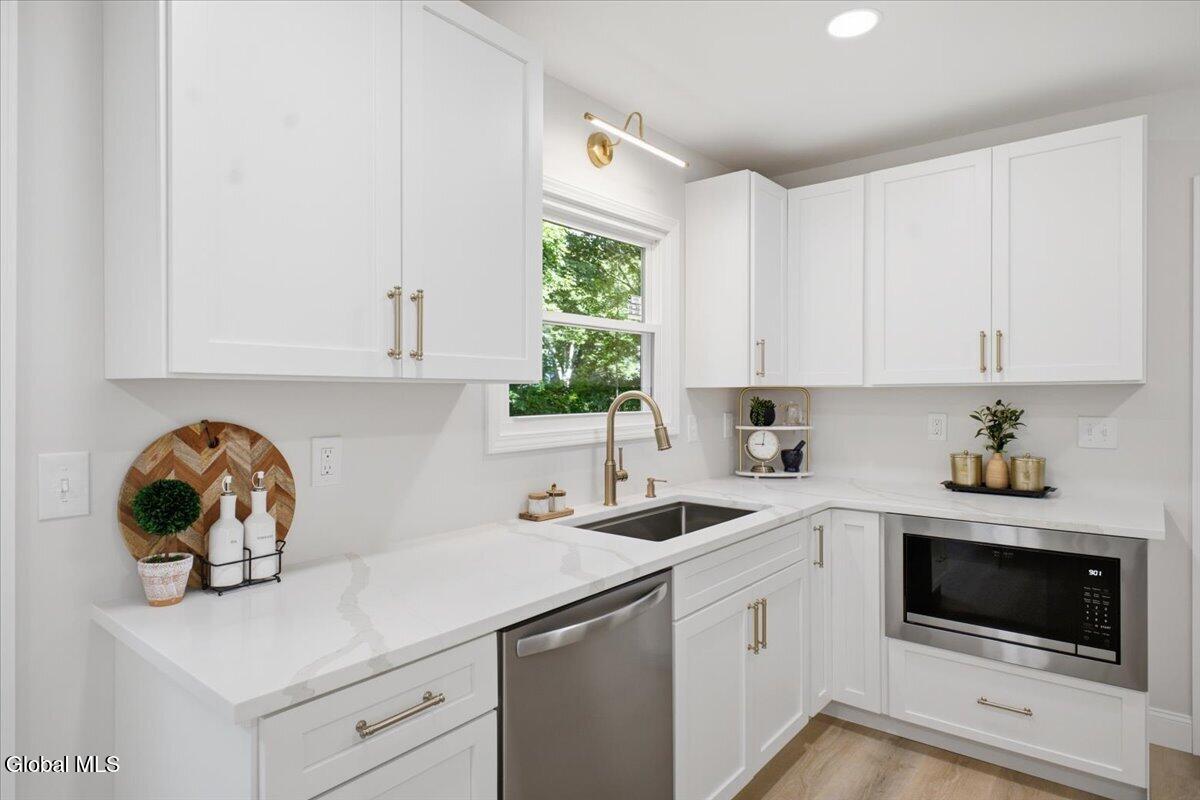 31 Arbutus Drive Queensbury NY 12804