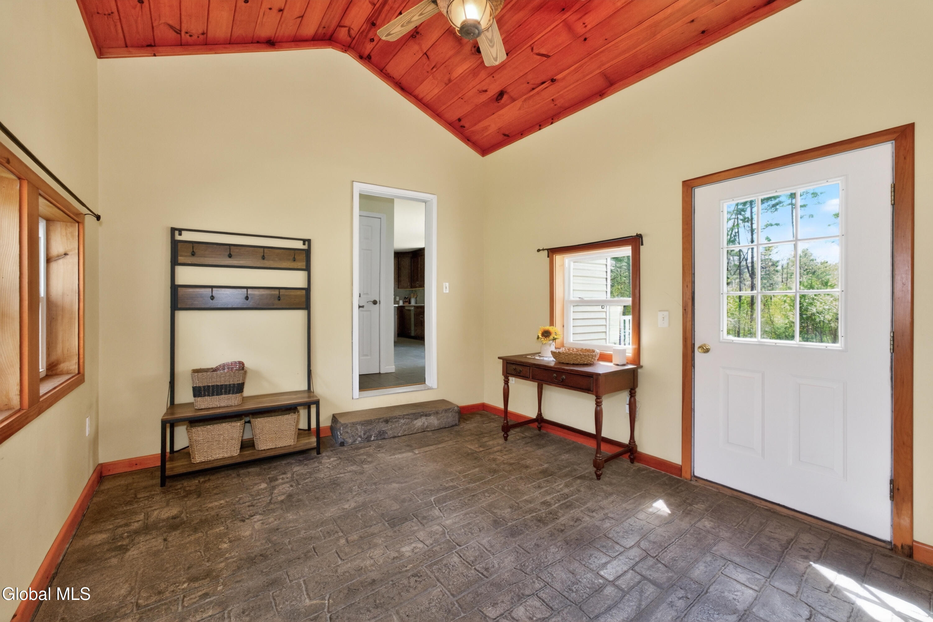 9 Duncan Road Northumberland NY 12831