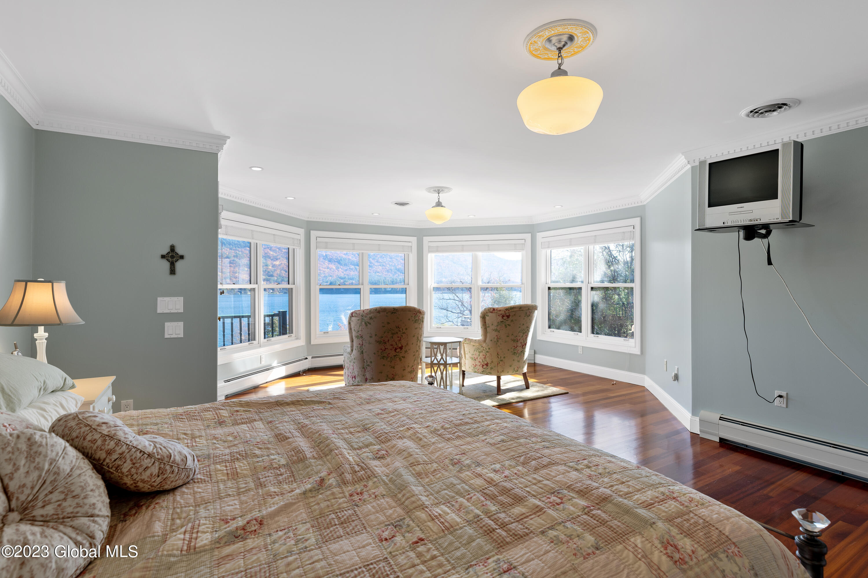 2992 Lakeshore Drive Lake George NY 12845