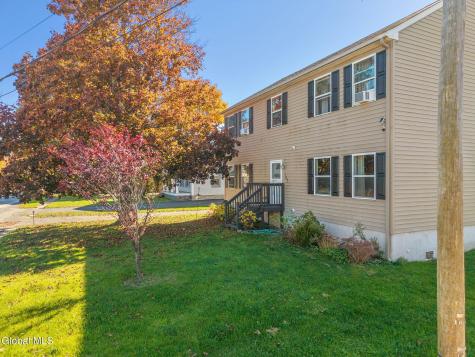 147 Bridge Street Schoharie NY 12157