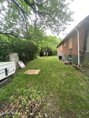 1517 Avenue A Watervliet NY 12189
