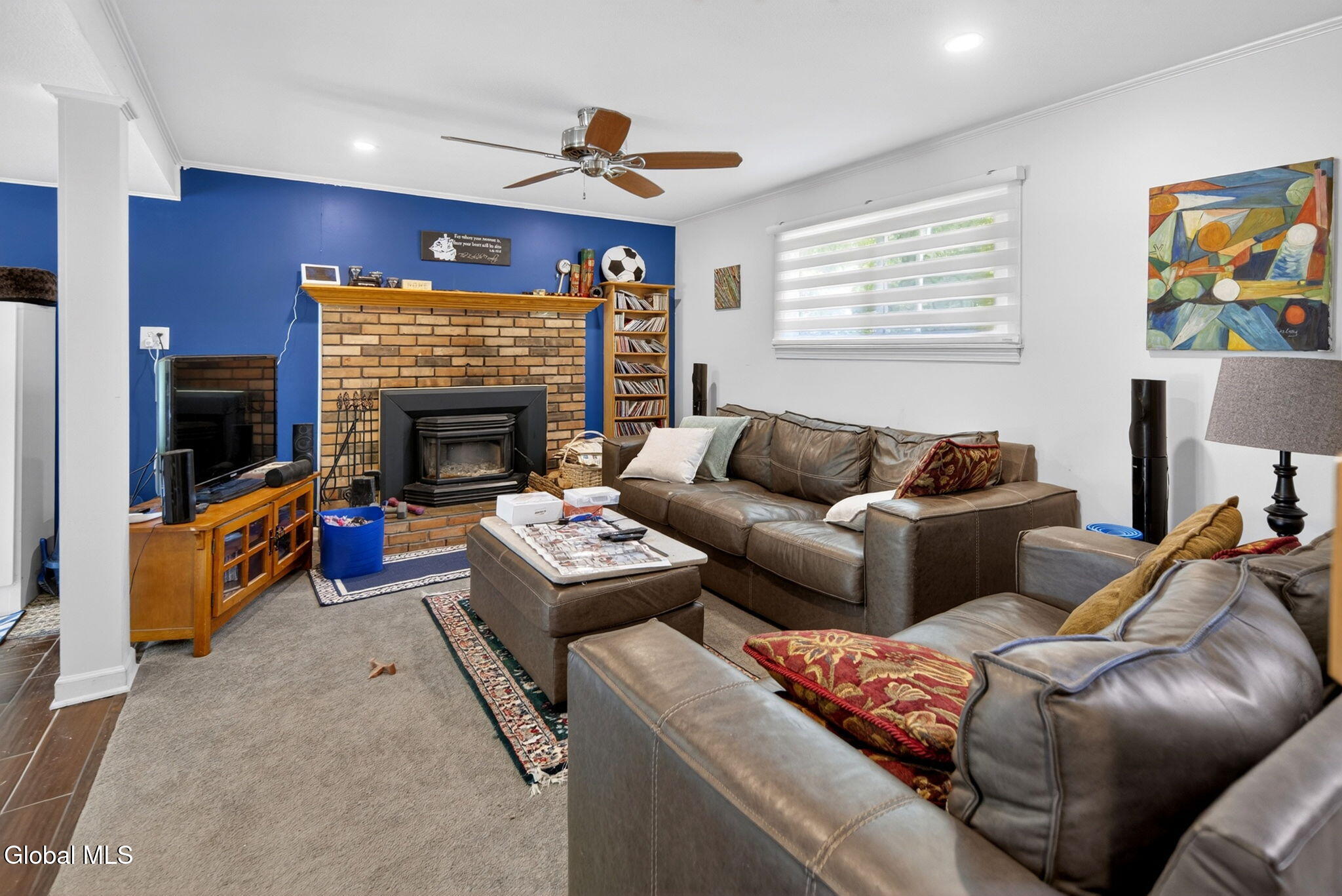 8 Amy Lane Albany NY 12205
