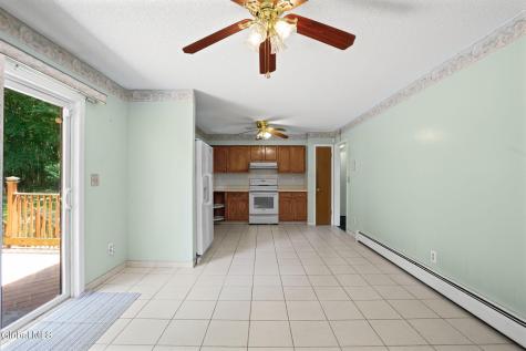 17 Huntington Parkway Ballston Lake NY 12019