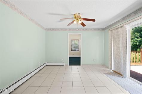 17 Huntington Parkway Ballston Lake NY 12019
