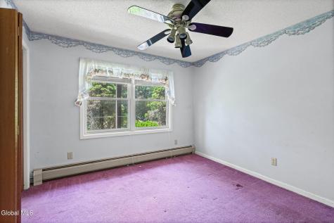 17 Huntington Parkway Ballston Lake NY 12019
