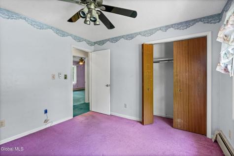17 Huntington Parkway Ballston Lake NY 12019
