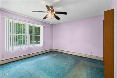 17 Huntington Parkway Ballston Lake NY 12019