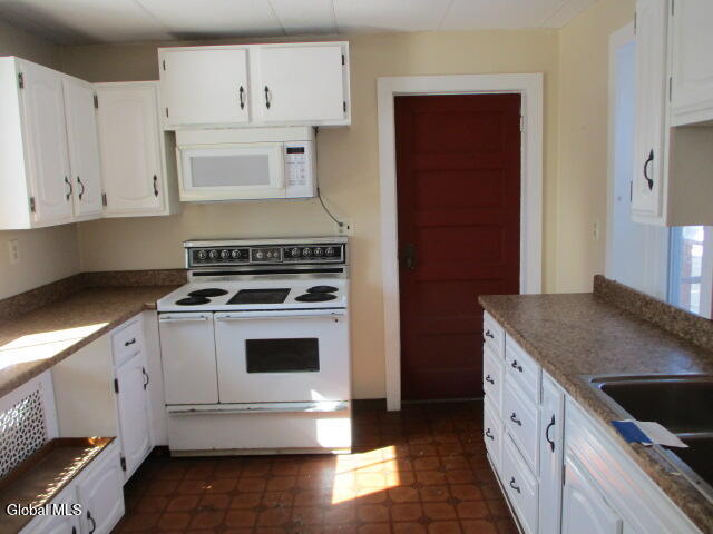 3135 Plank Road Mineville NY 12956