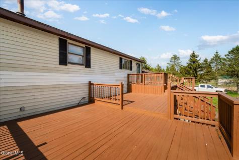 5360 Brookfield Road Lee Center NY 13363