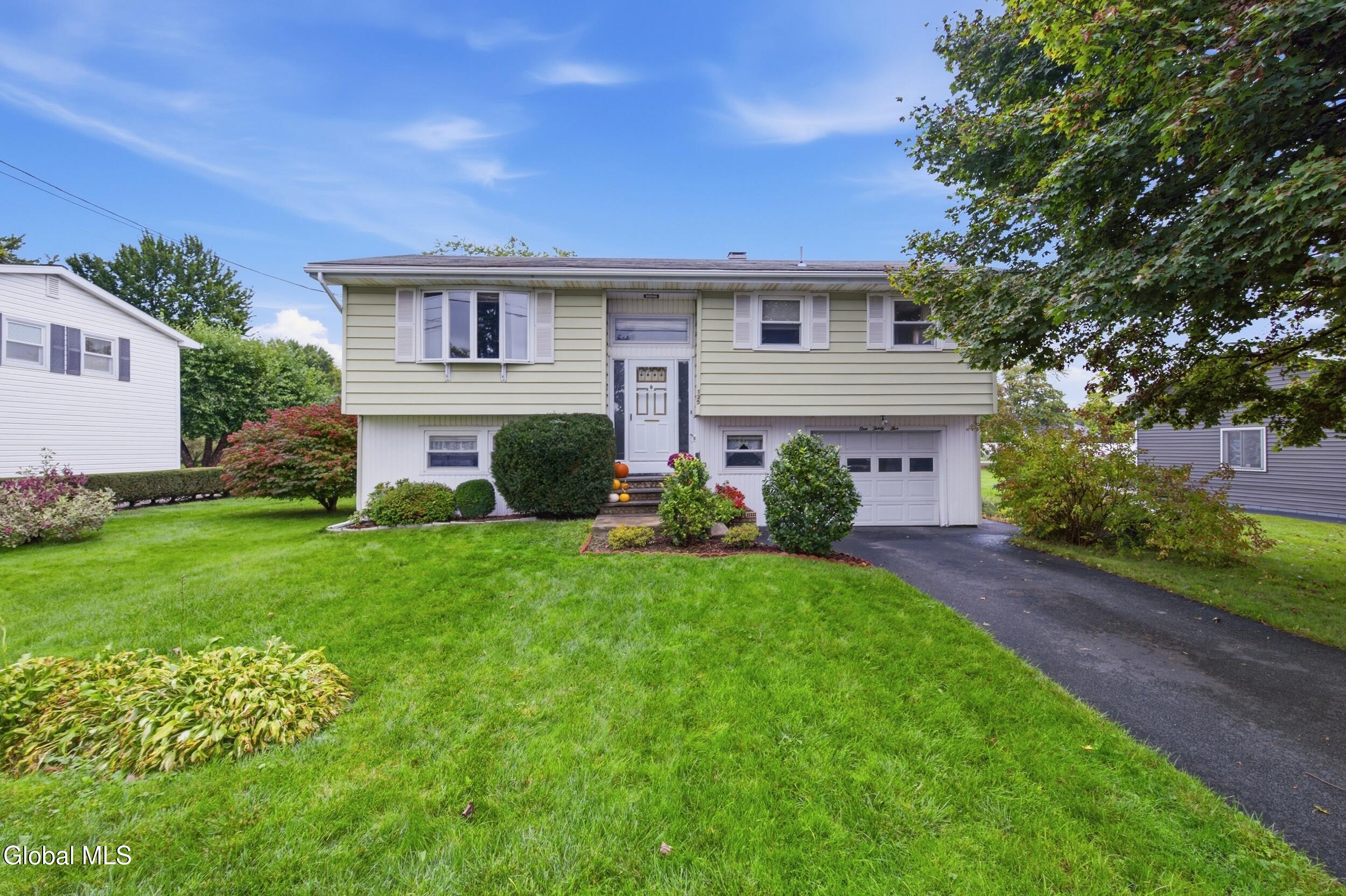 135 Linda Avenue Cohoes NY 12047