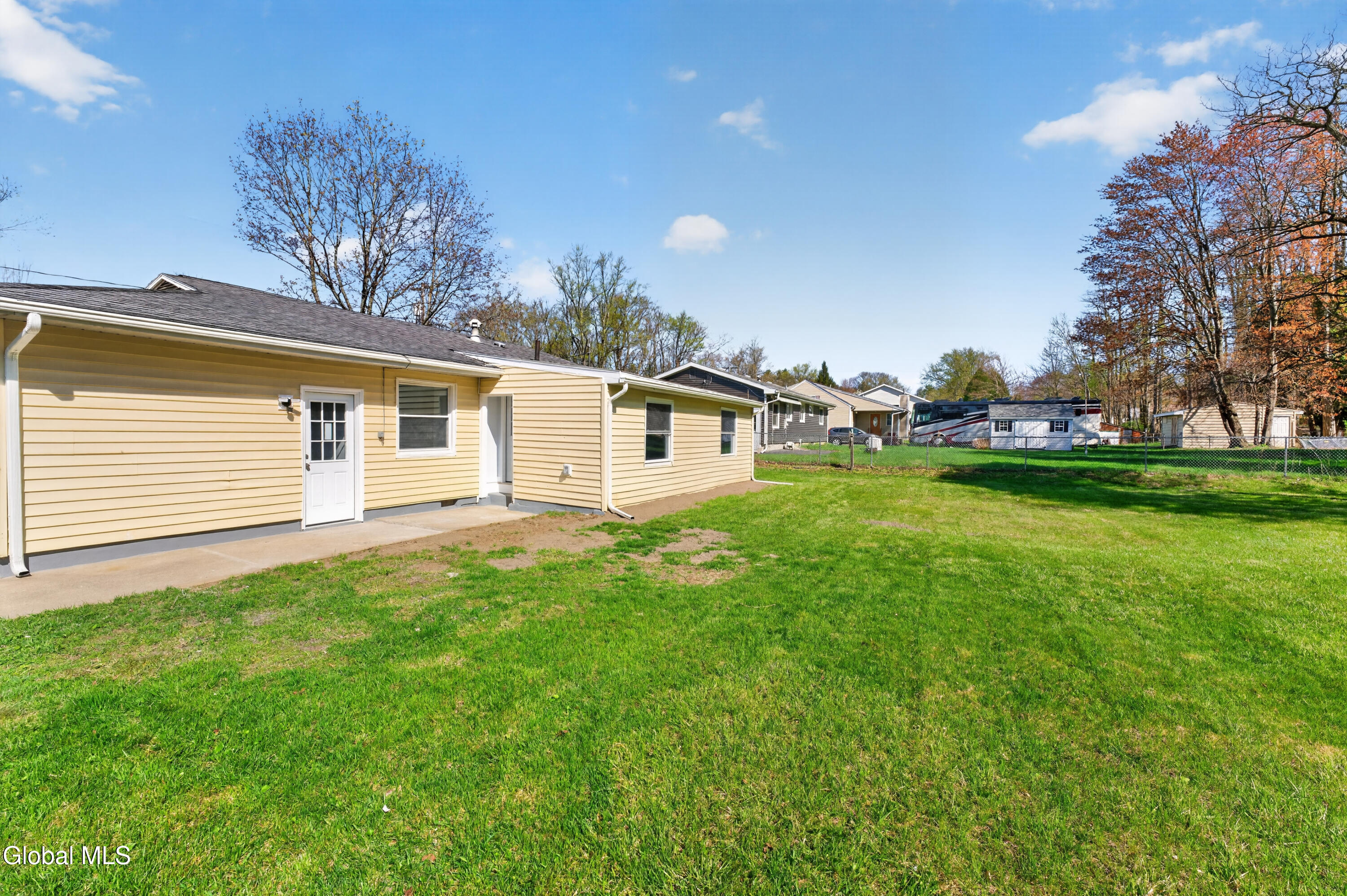 253 Valley Road Schenectady NY 12309