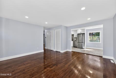 253 Vly Road Schenectady NY 12309