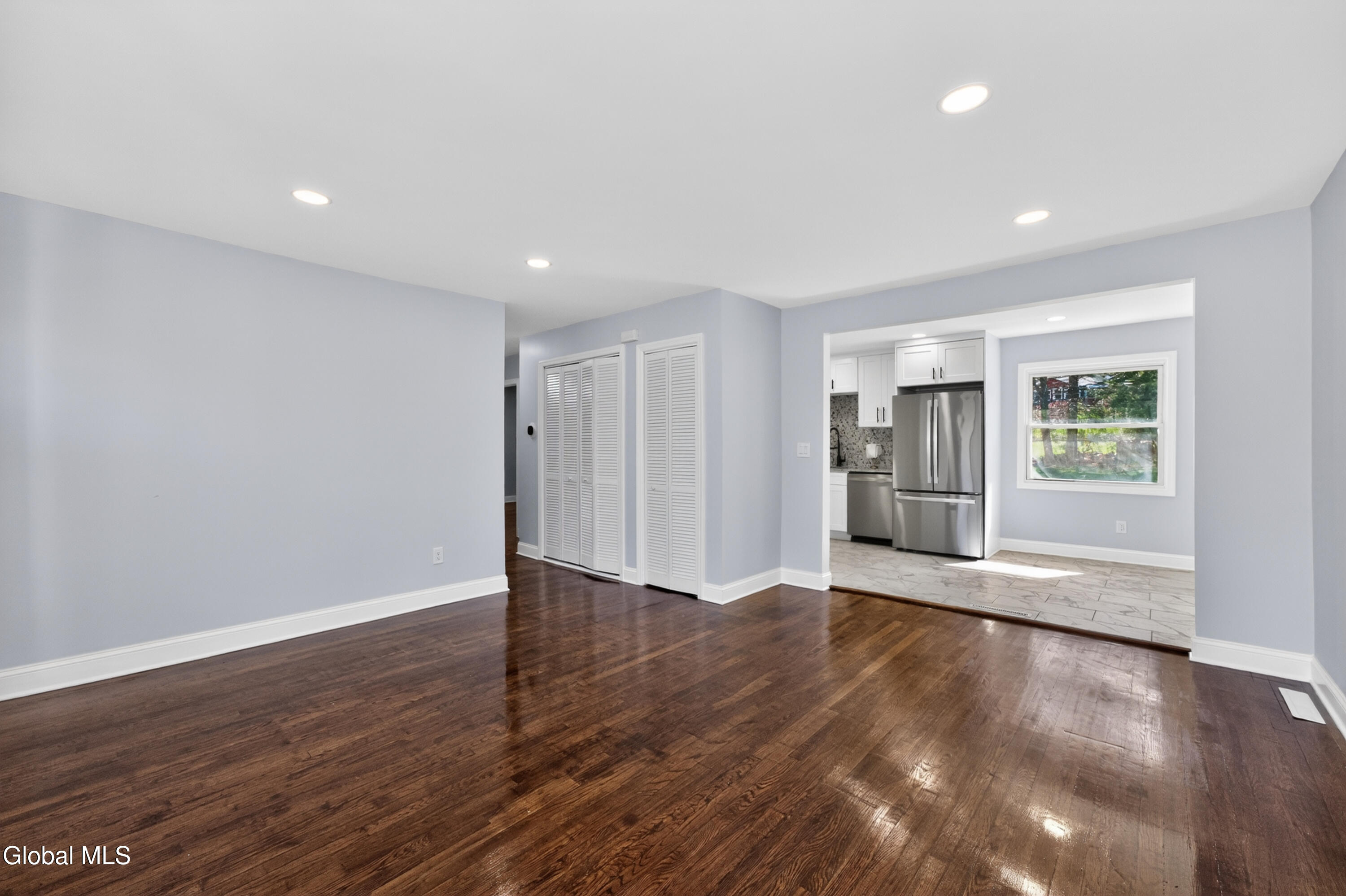 253 Valley Road Schenectady NY 12309