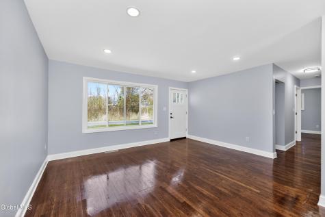 253 Vly Road Schenectady NY 12309