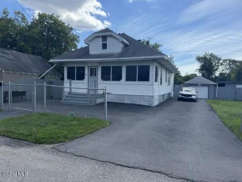 526 Hudson Street Schenectady NY 12308