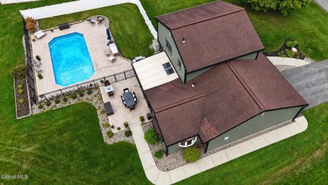 5 Mallards Landing S Waterford NY 12188