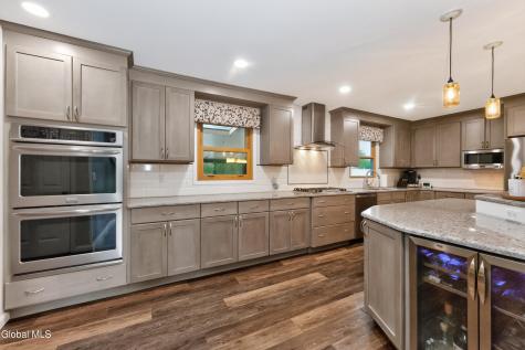 5 Mallards Landing S Waterford NY 12188
