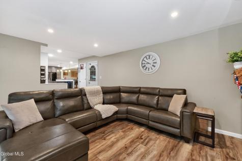 5 Mallards Landing S Waterford NY 12188