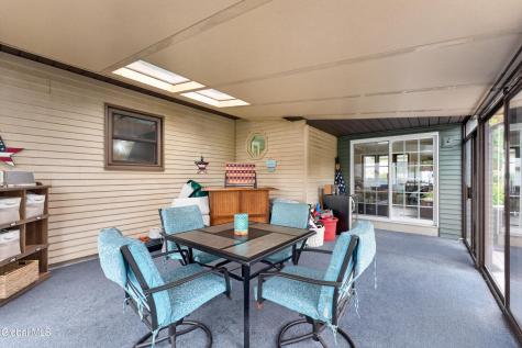 5 Mallards Landing S Waterford NY 12188