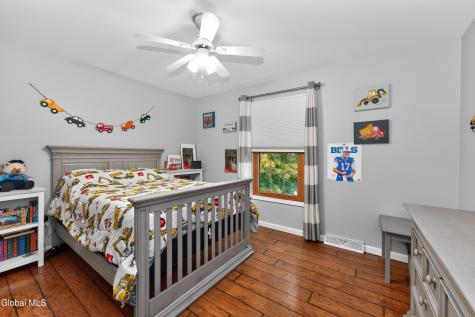 5 Mallards Landing S Waterford NY 12188