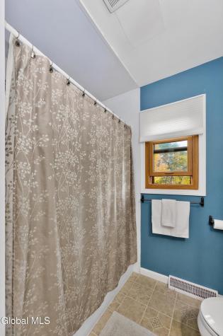 5 Mallards Landing S Waterford NY 12188