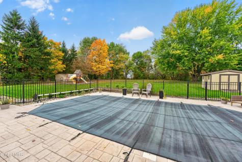 5 Mallards Landing S Waterford NY 12188
