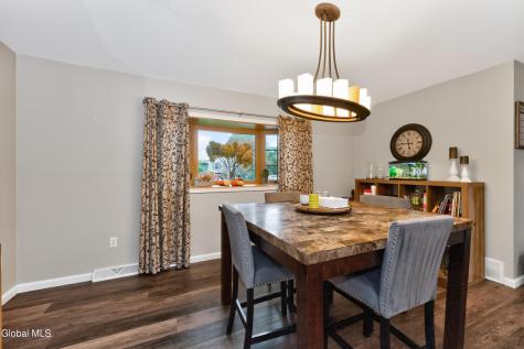 5 Mallards Landing S Waterford NY 12188