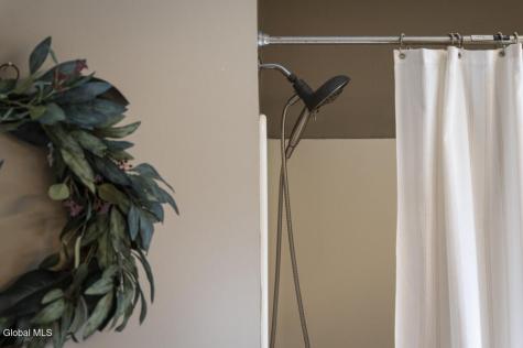 69 Damascus Drive Gansevoort NY 12831