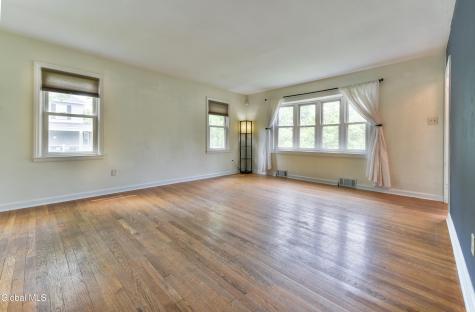 1702 Lenox Road Schenectady NY 12308