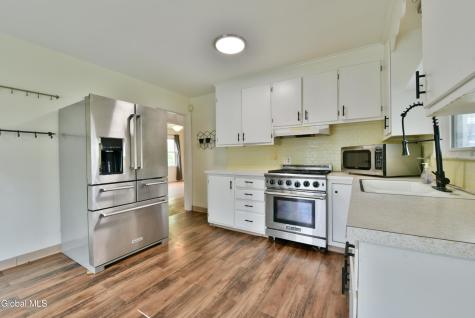 1702 Lenox Road Schenectady NY 12308