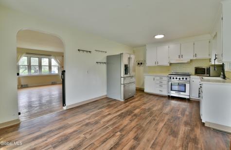 1702 Lenox Road Schenectady NY 12308