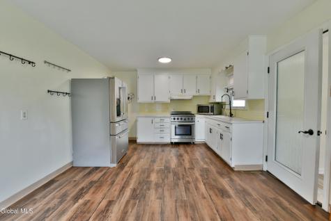 1702 Lenox Road Schenectady NY 12308