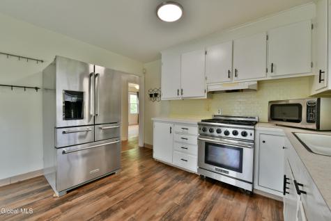 1702 Lenox Road Schenectady NY 12308