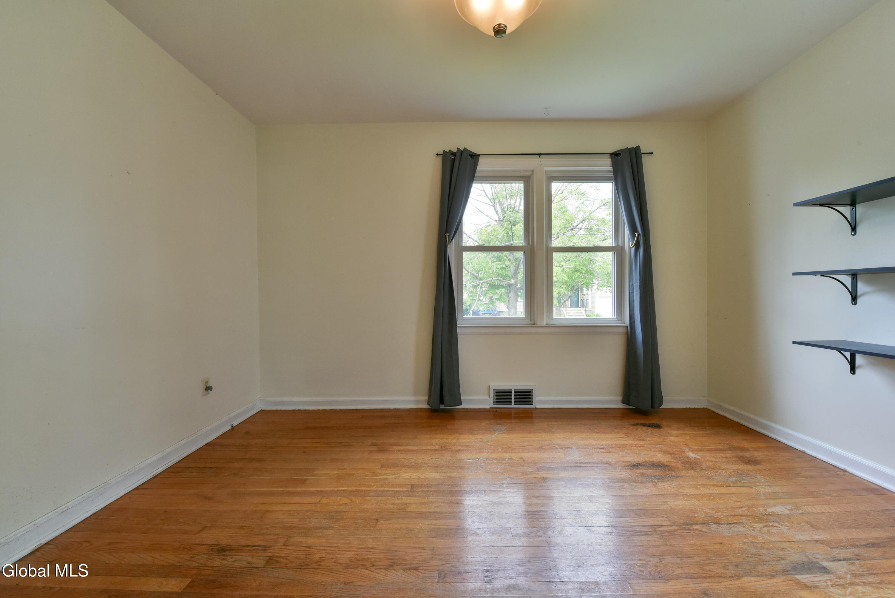 1702 Lenox Road Schenectady NY 12308