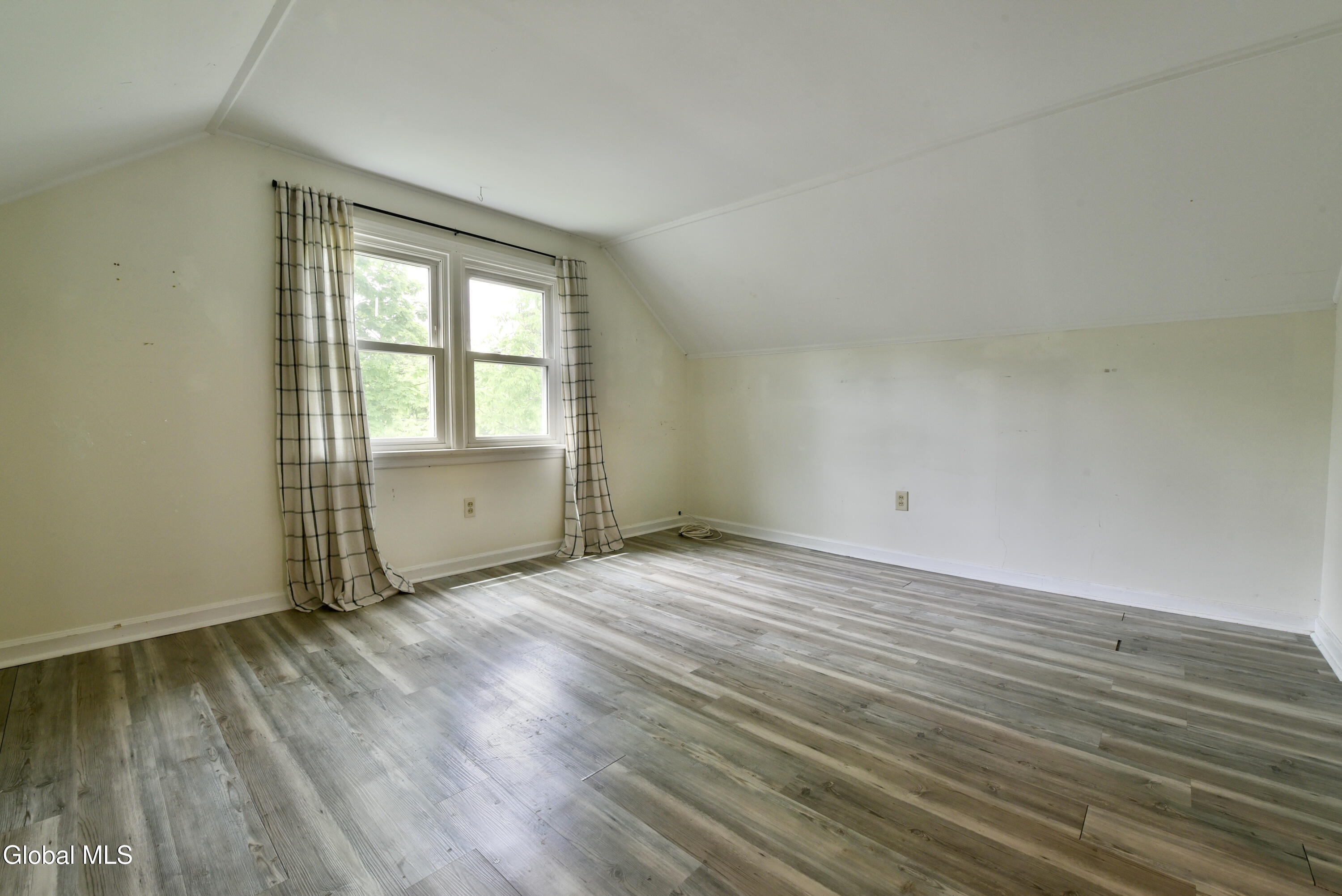 1702 Lenox Road Schenectady NY 12308