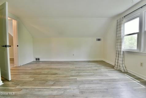 1702 Lenox Road Schenectady NY 12308