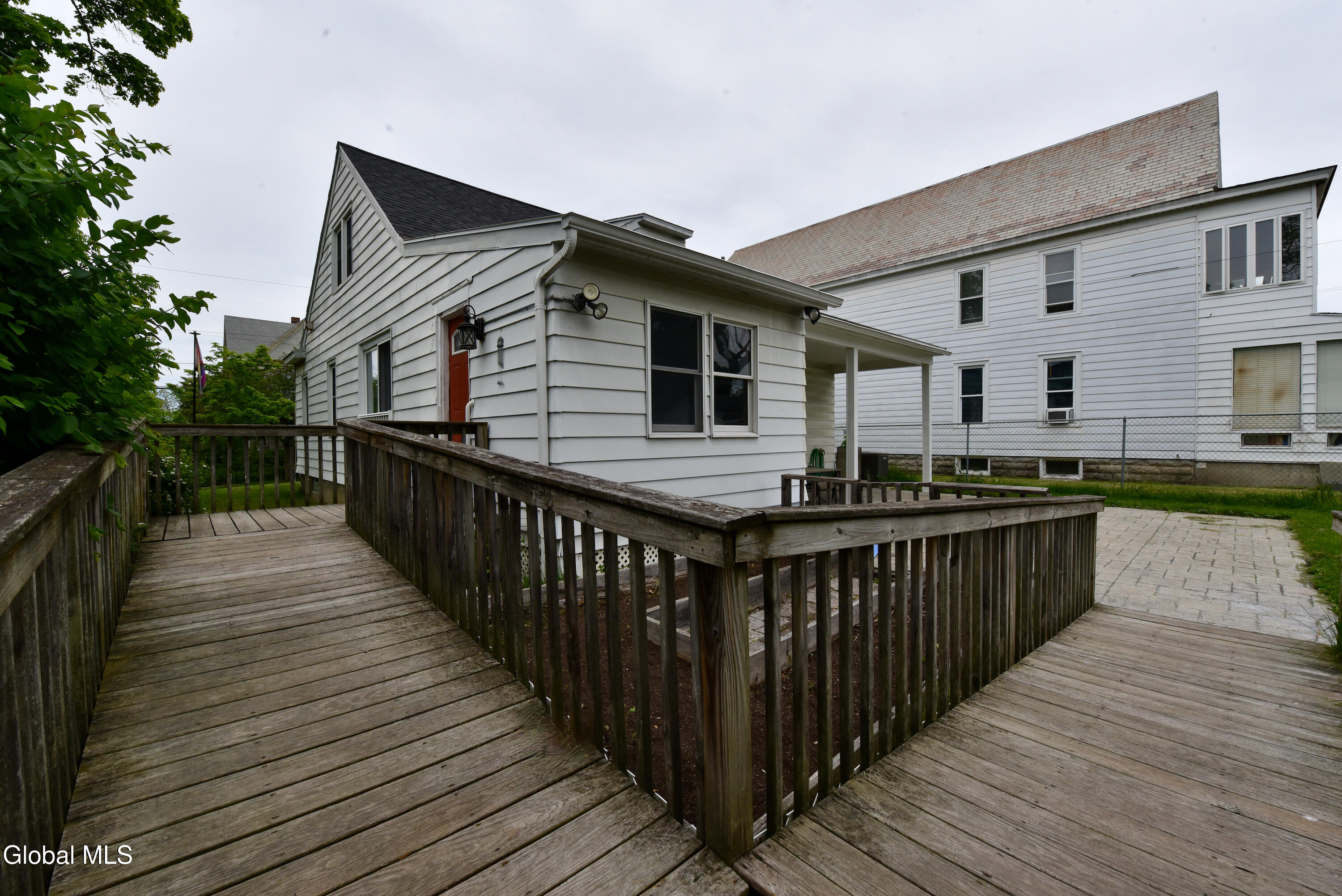 1702 Lenox Road Schenectady NY 12308
